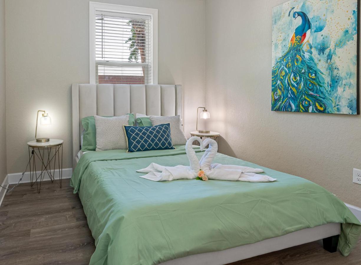 Cozy And Spacious 4Br House With Pool In Tampa Eksteriør bilde