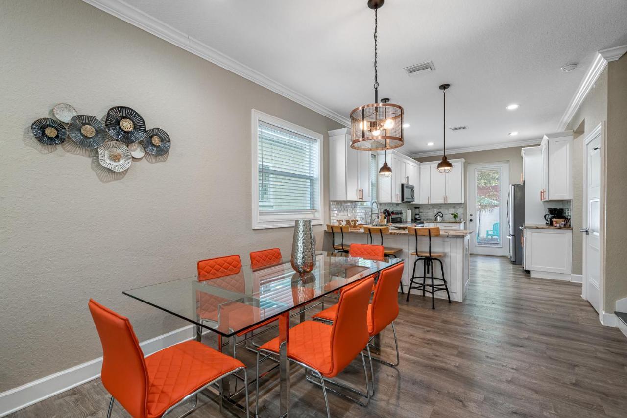 Cozy And Spacious 4Br House With Pool In Tampa Eksteriør bilde